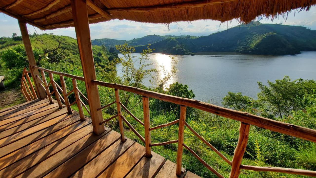 Mwamba Kelele Lodge Fort Portal Buitenkant foto