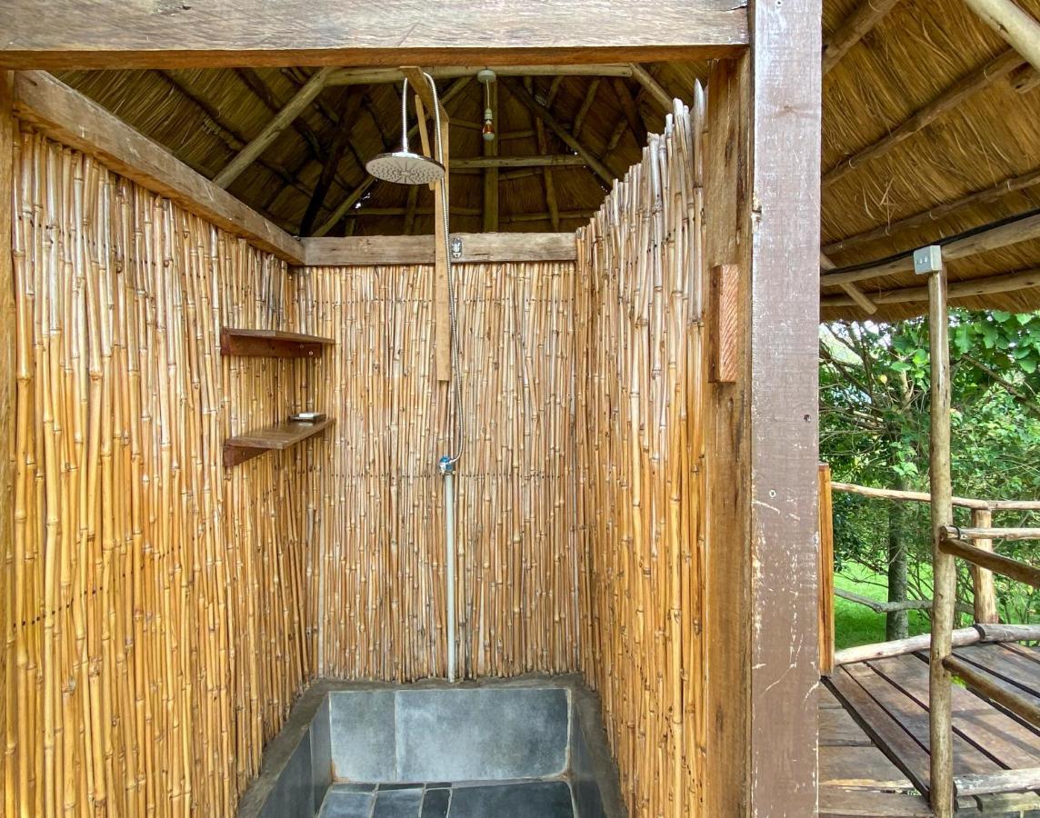 Mwamba Kelele Lodge Fort Portal Buitenkant foto