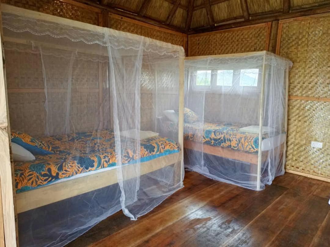 Mwamba Kelele Lodge Fort Portal Buitenkant foto