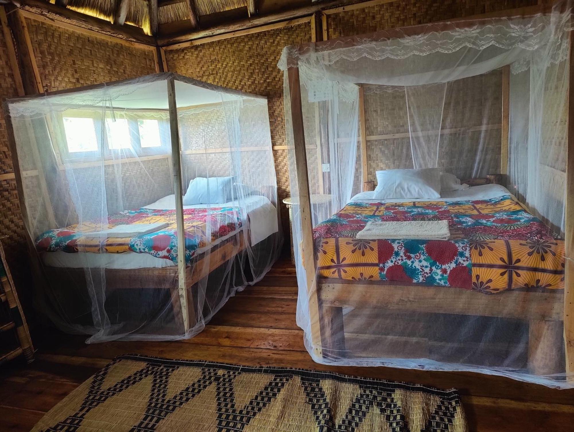 Mwamba Kelele Lodge Fort Portal Buitenkant foto